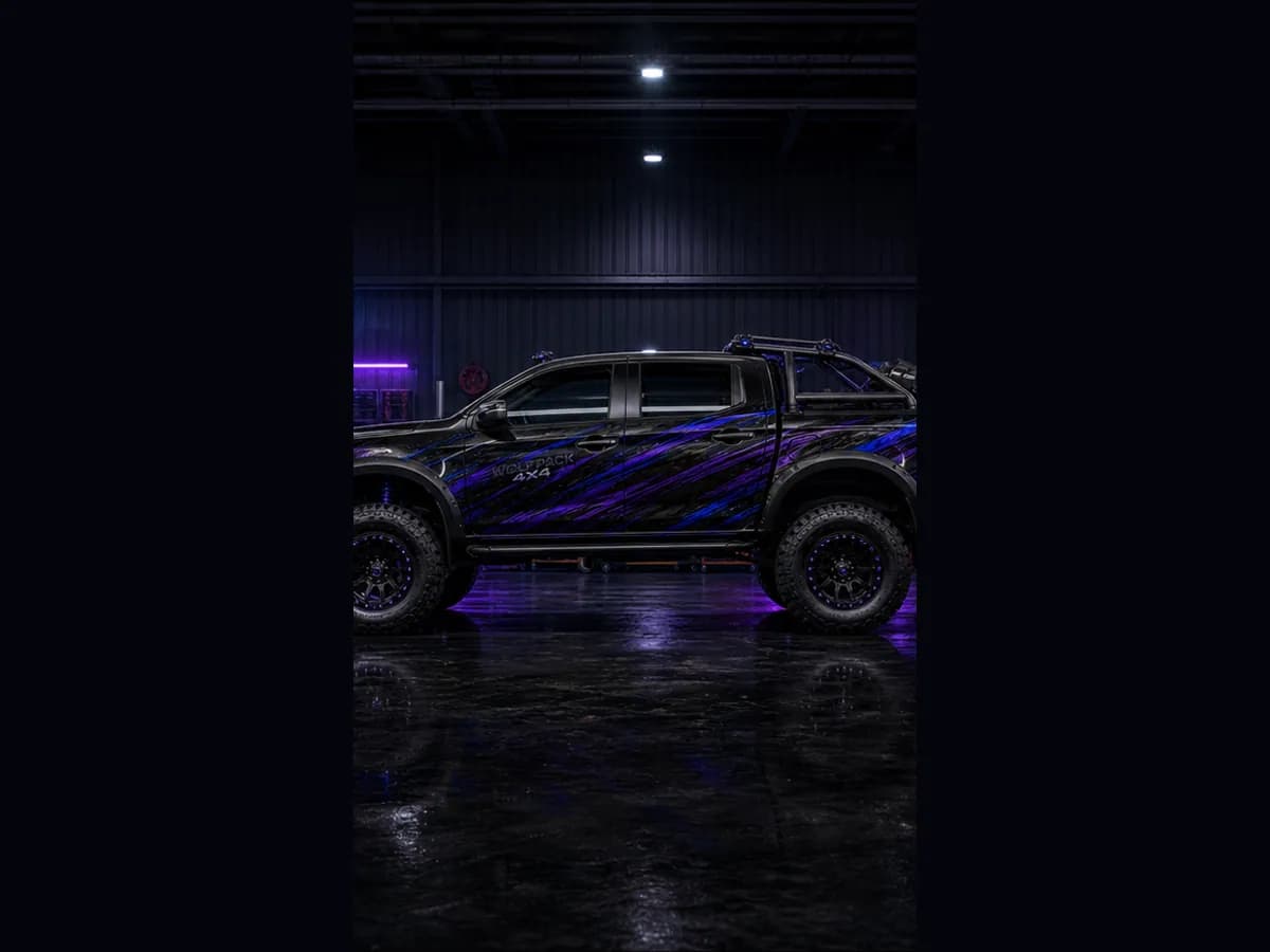 Side view of an Isuzu D-MAX Blade with Wolfpack wrap